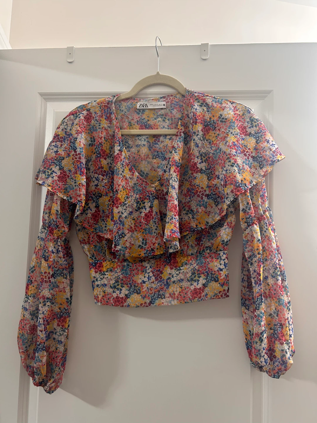 ZARA floral chiffon crop v neck blouse top XS - photo 2