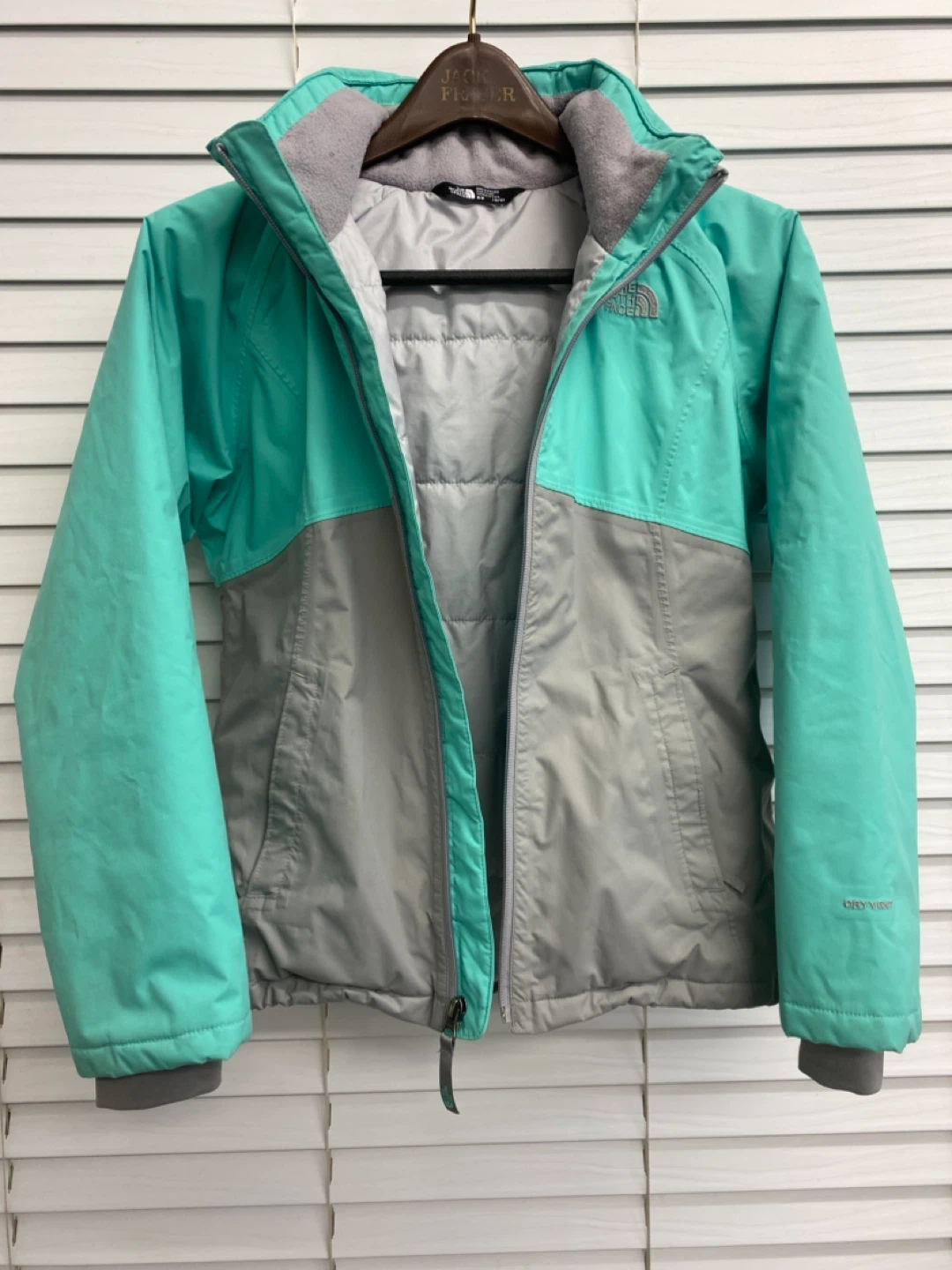 The North Face Dryvent Ski Jacket Youth - M (10-12) - photo 2