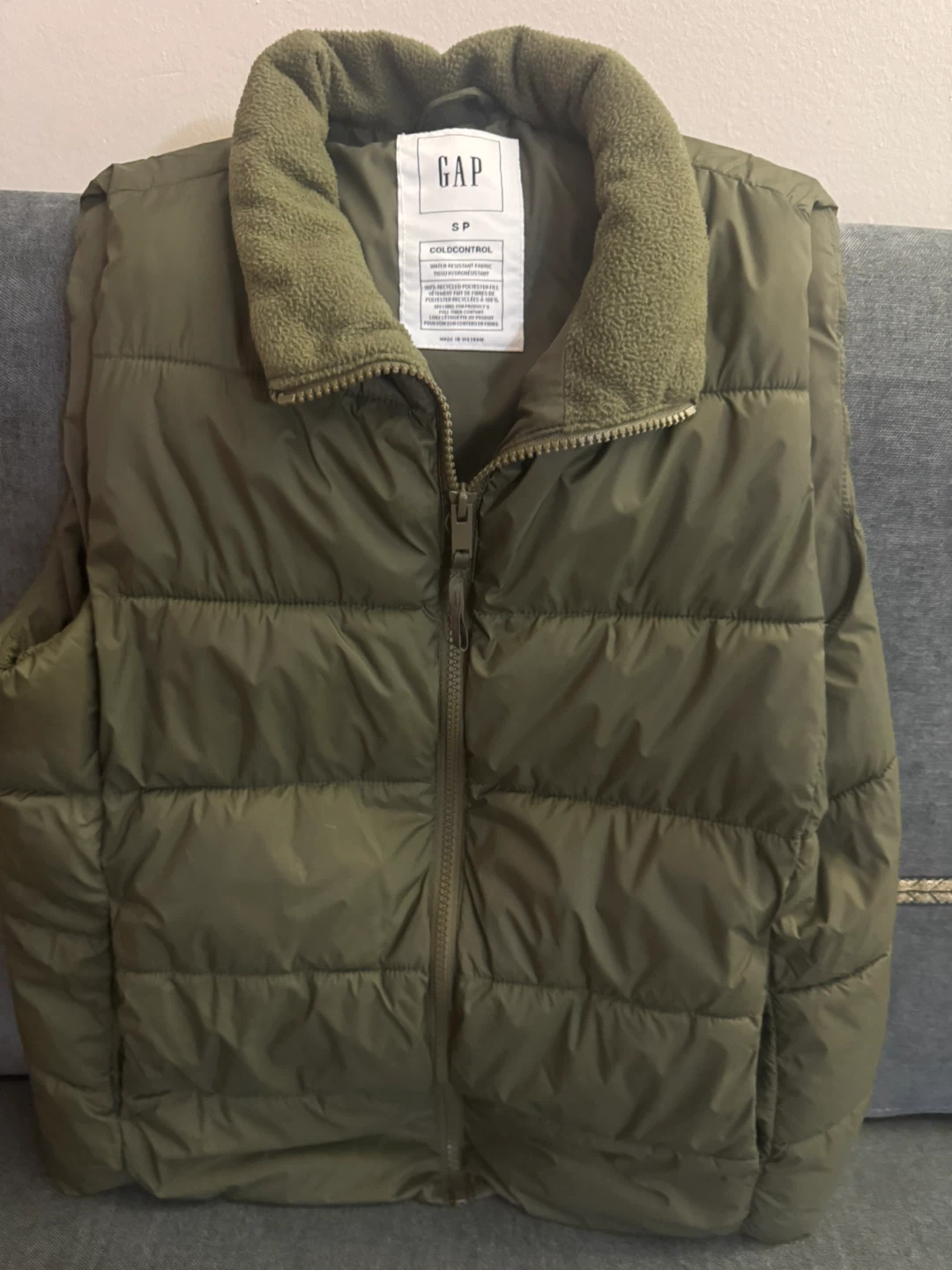 GAP Cold Control Puffer Vest