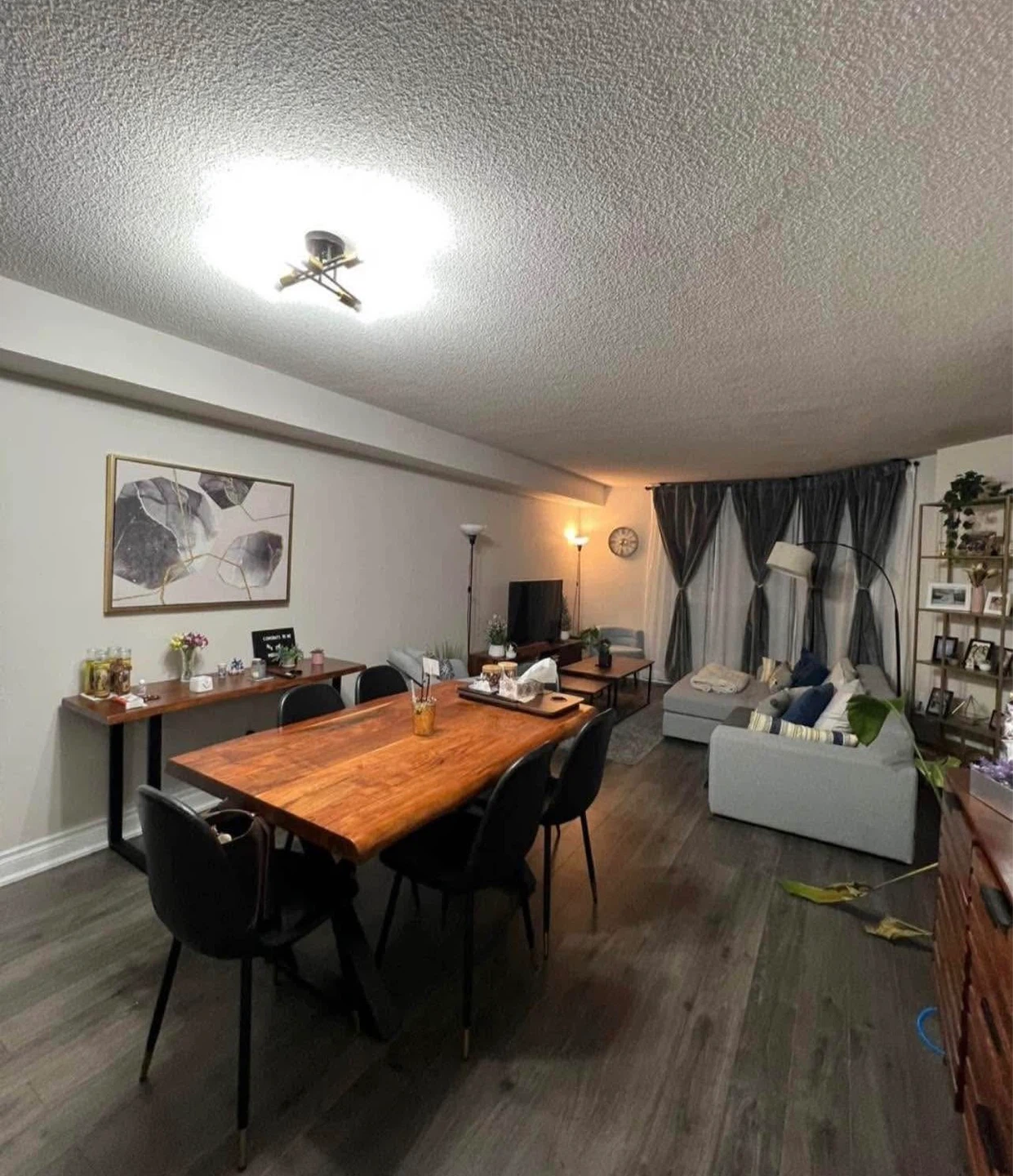 Short term private room for rent (female) - photo 3