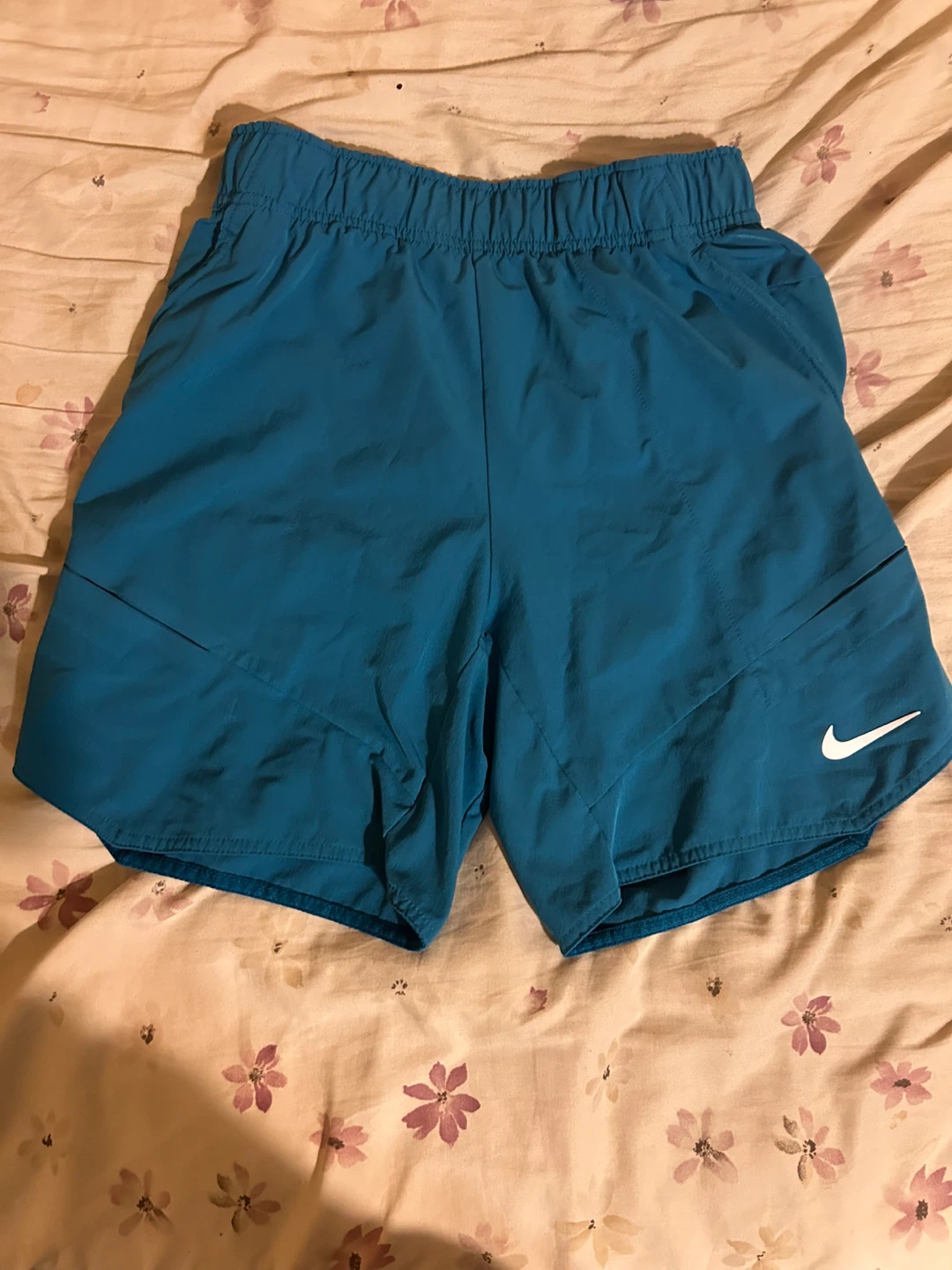 Nike Dri-Fit Shorts - Size S