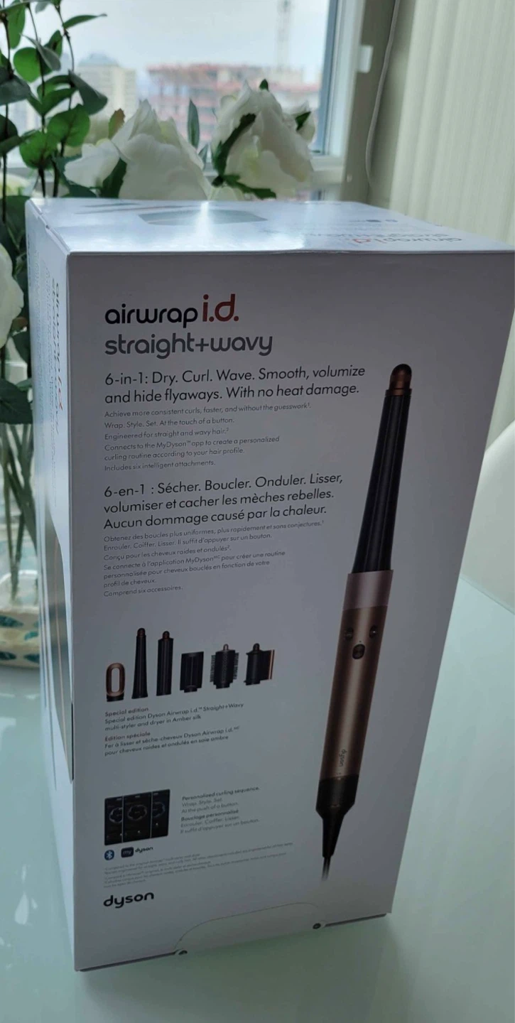 Dyson Airwrap iD Straight+Wavy Multi-Styler