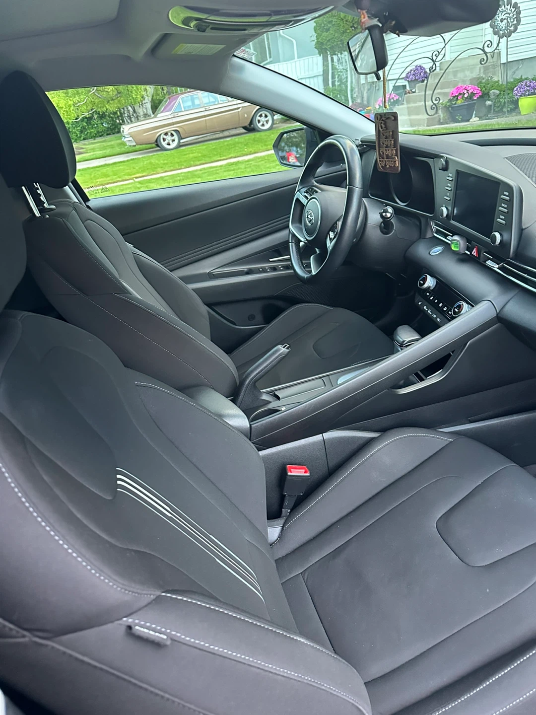 Hyundai Elantra Sedan 2022 - photo 2