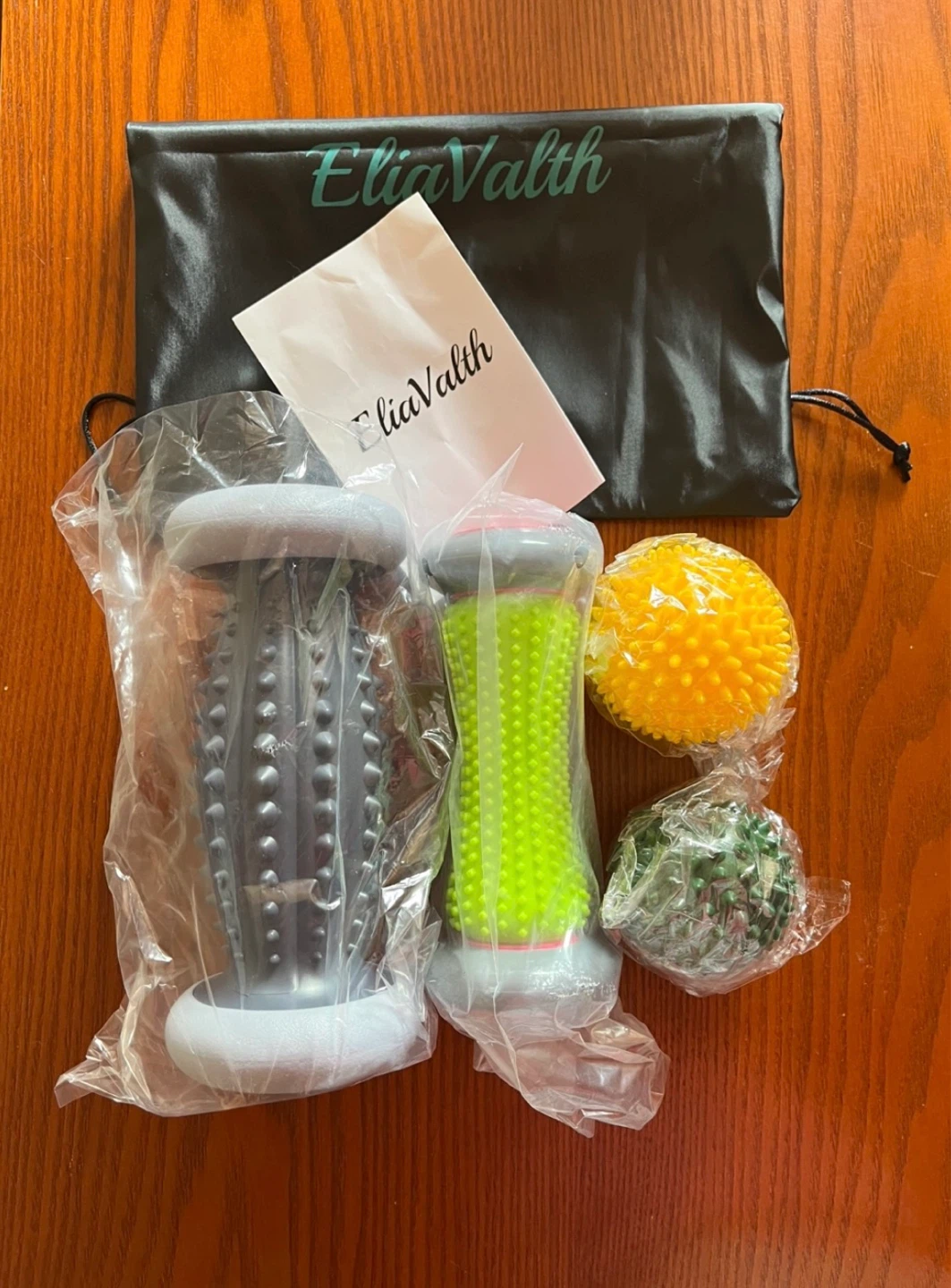 MASSAGE ROLLER SET & WEB HAND EXERCISER - photo 2