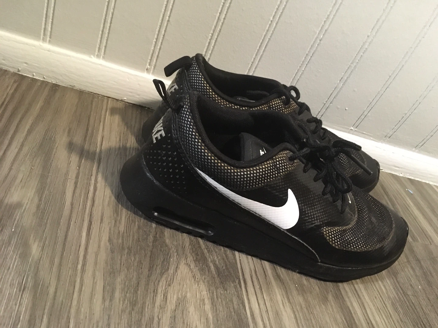 Nike Women's Thea Running Shoes Black White Size 7.5 - photo 2