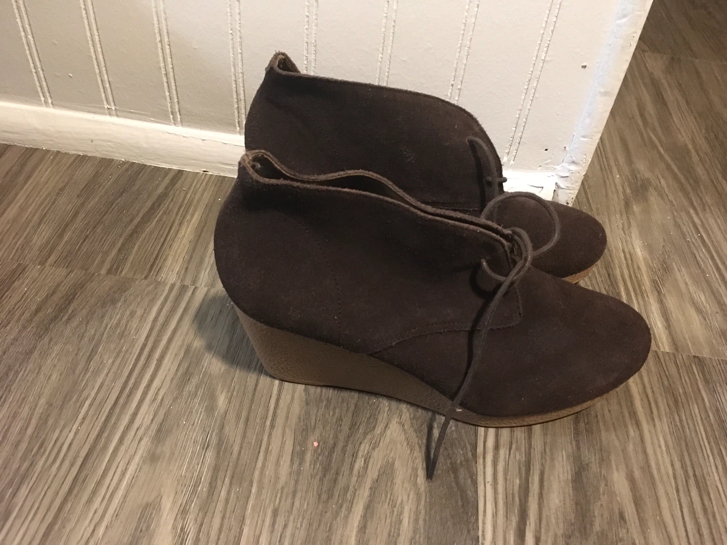 Talbots Women's Brown Suede Wedge Ankle Boots Size 7.5M