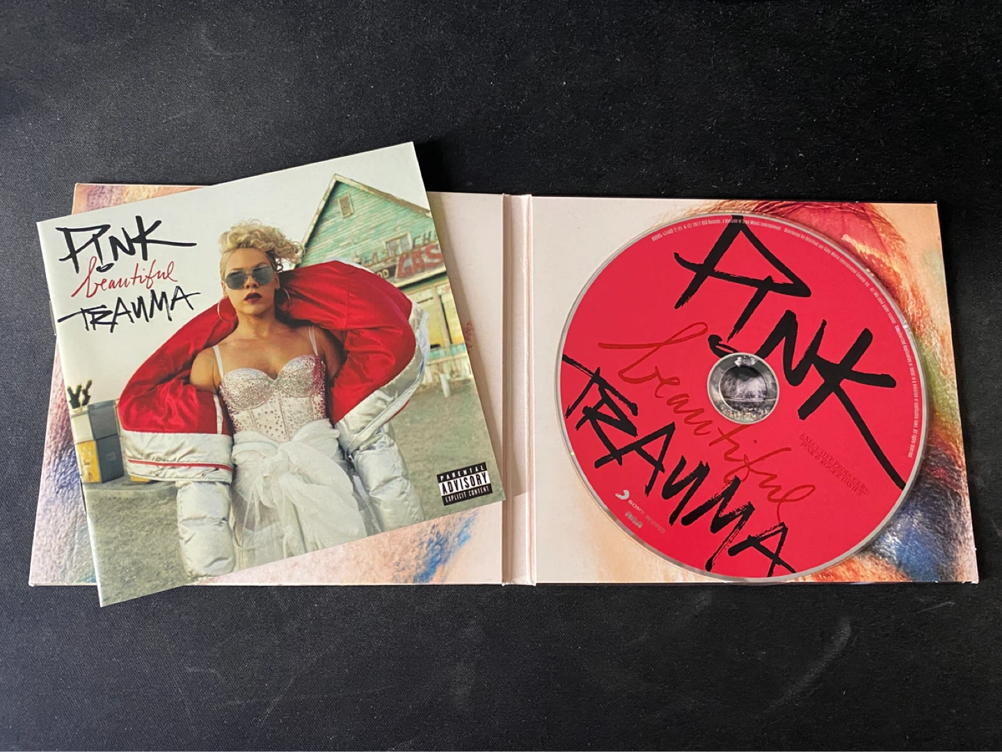 P!NK Beautiful Trauma CD - photo 2