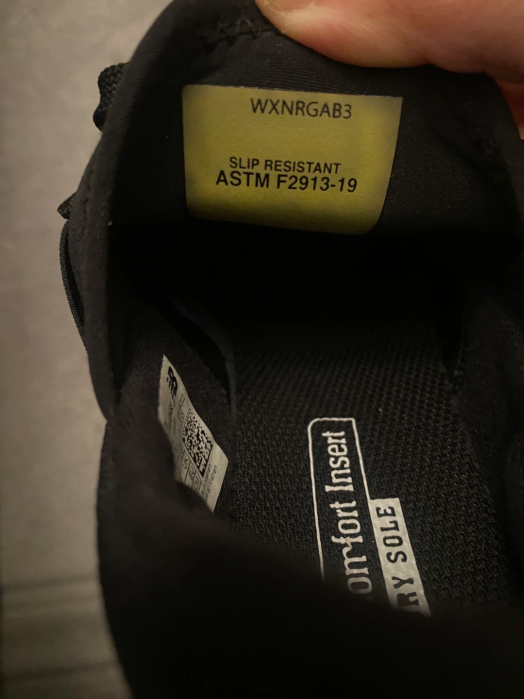 New Balance Black slip resistant Shoes - photo 4
