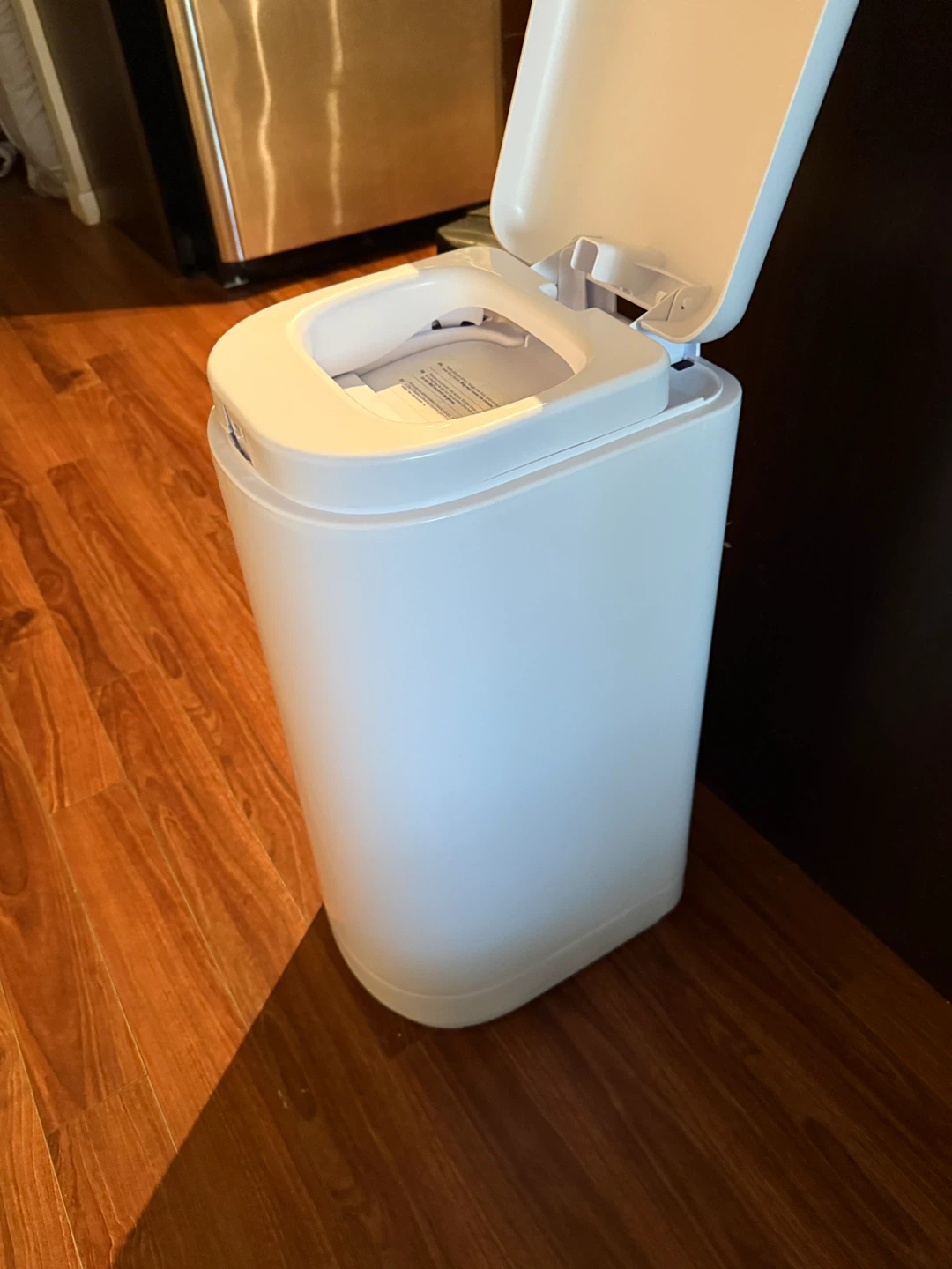 Diaper Genie Essence Diaper Pail White - photo 3