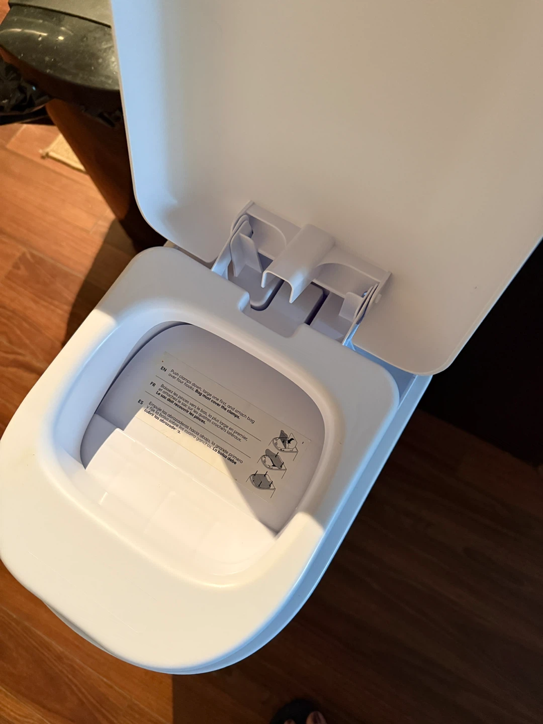 Diaper Genie Essence Diaper Pail White - photo 4