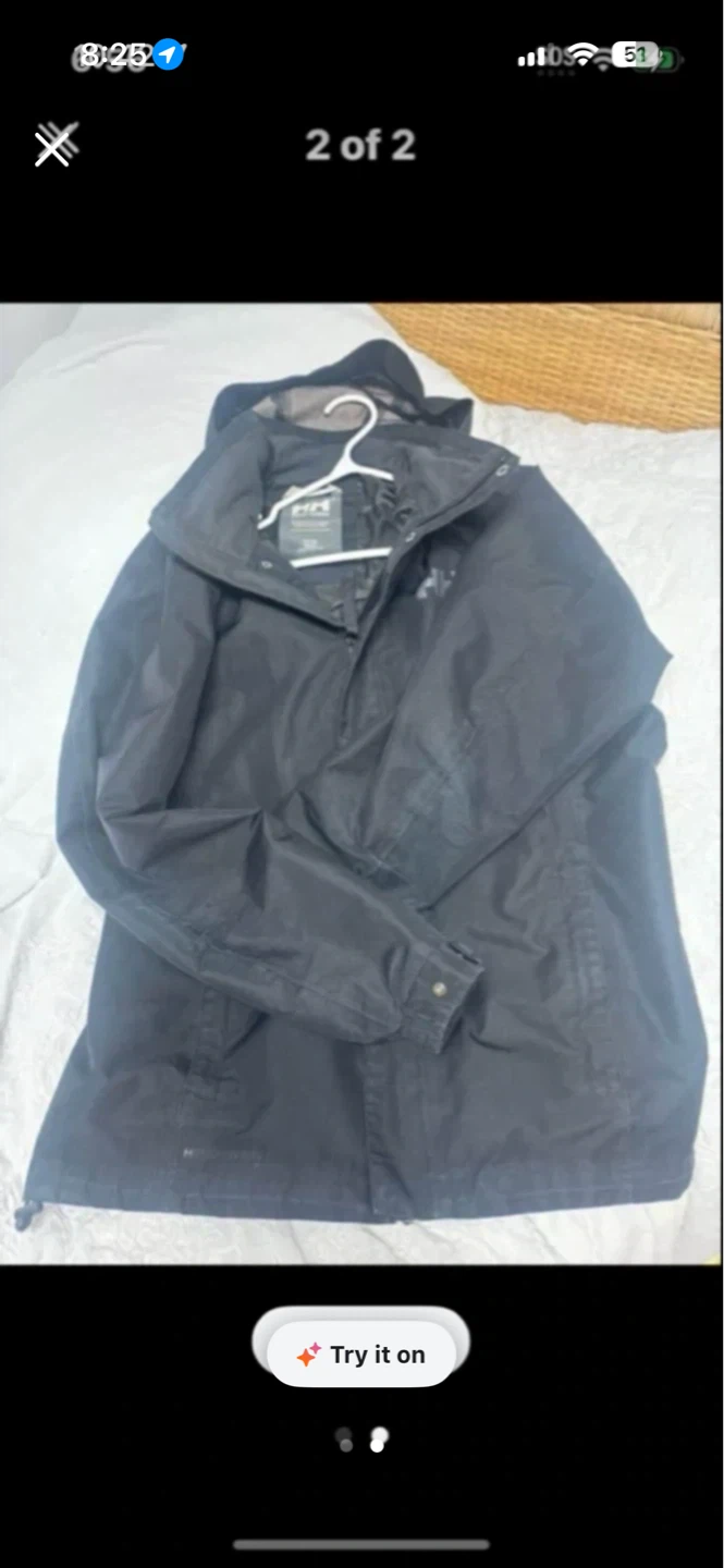 Helly Hansen Black Jacket - photo 2