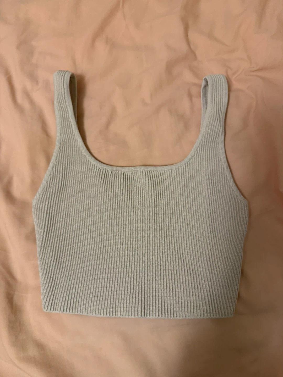 Aritzia Babaton ribbed tank top Size S 🌱