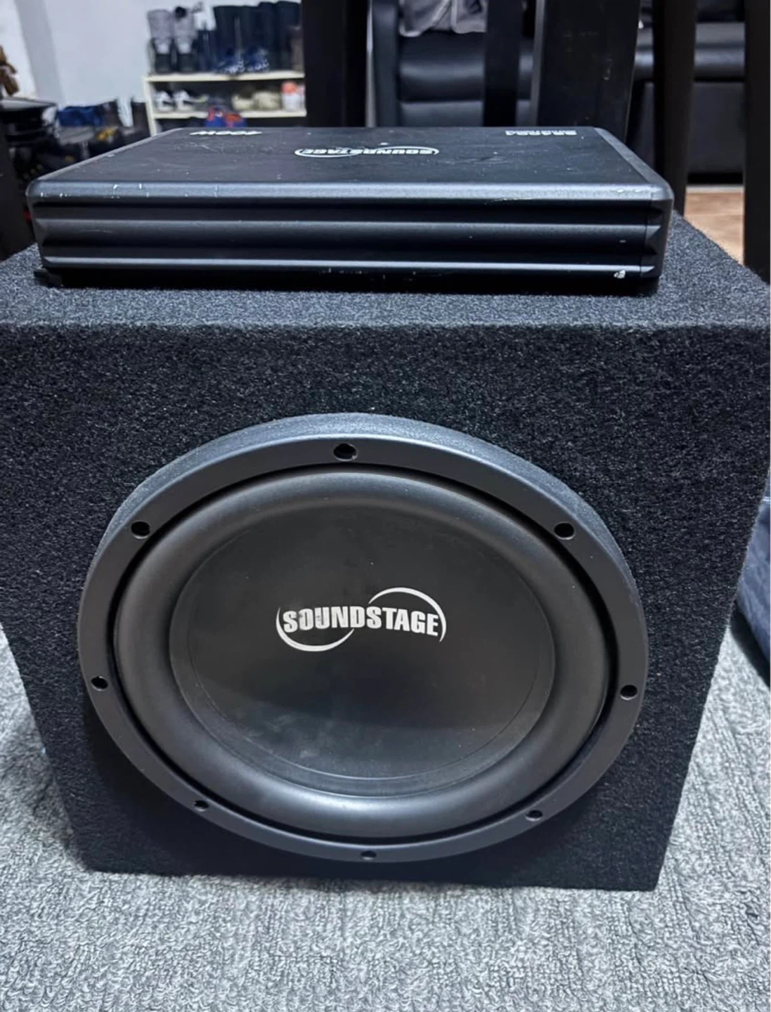 Soundstage SS400.1 Mono Class D Amplifier Subwoofer Combo