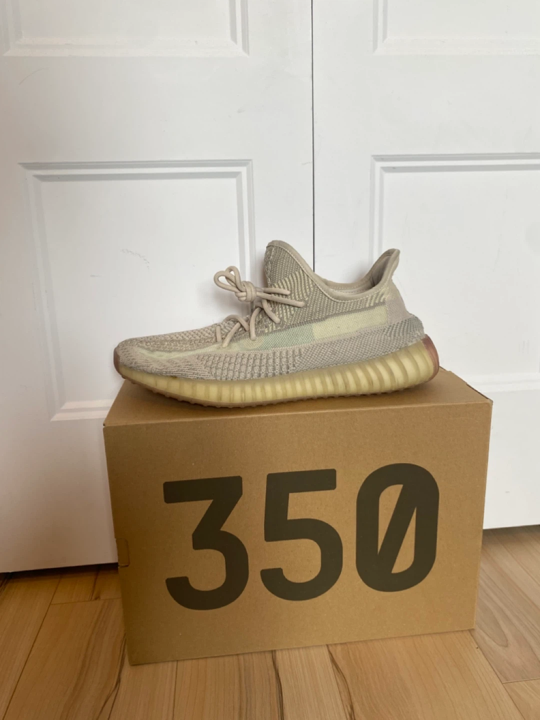 Adidas Yeezy Boost 350 V2 "citrin" Size 11