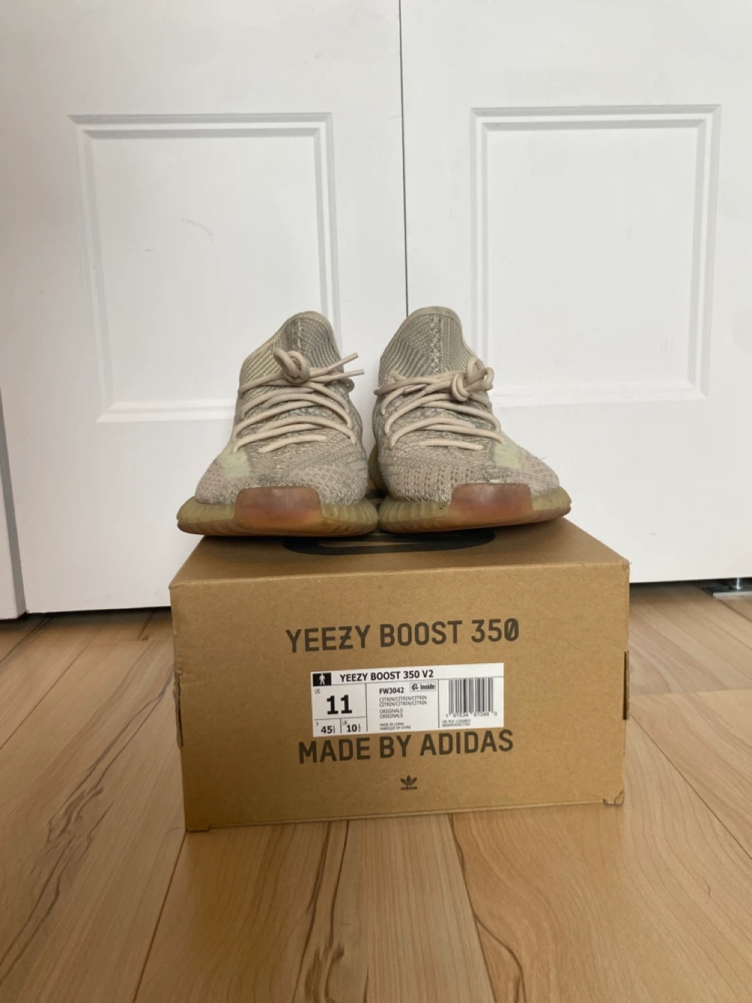 Adidas Yeezy Boost 350 V2 "citrin" Size 11 - photo 2