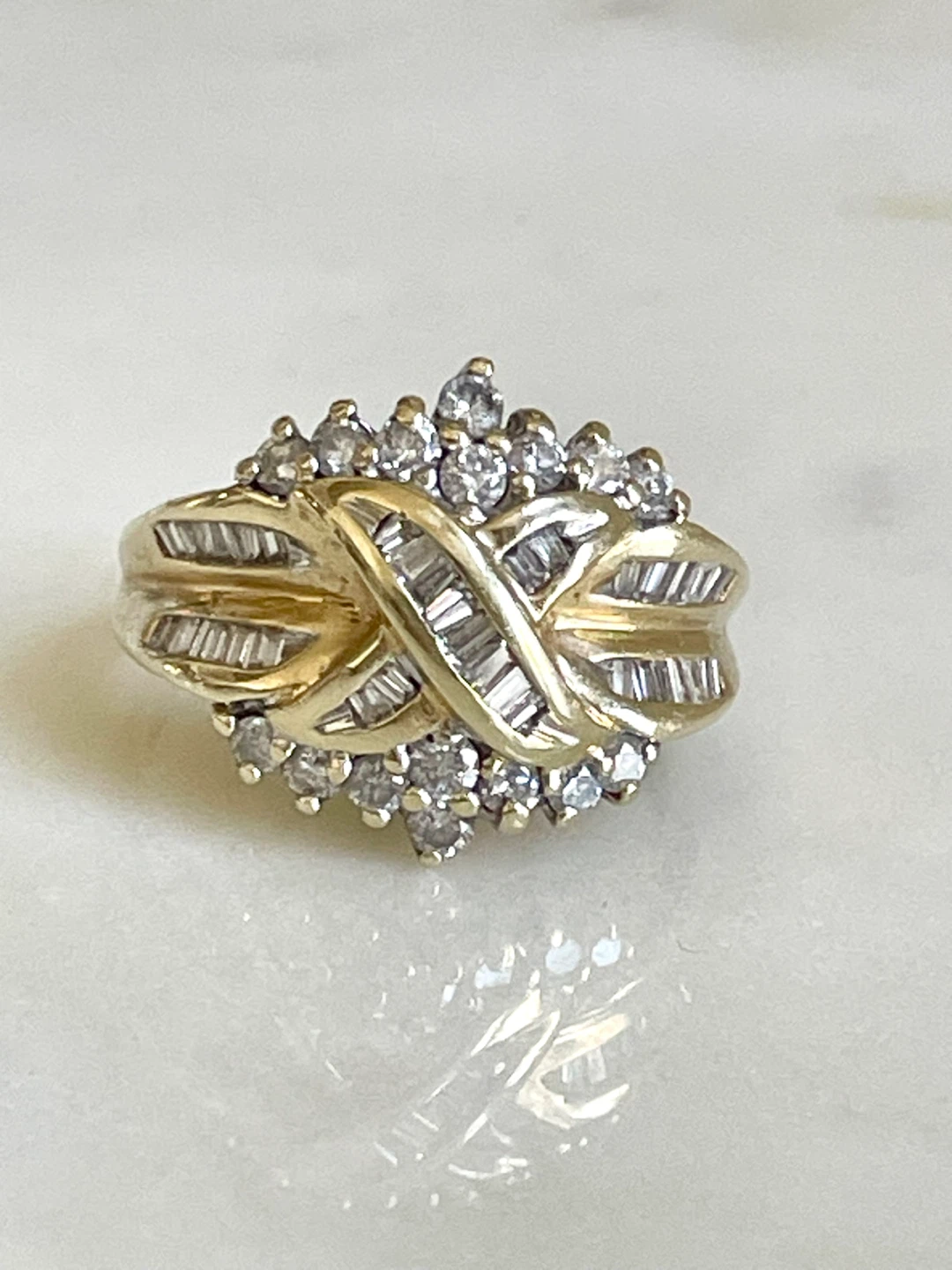 STUNNING Diamond Gold Ring - Natural Diamonds - photo 2