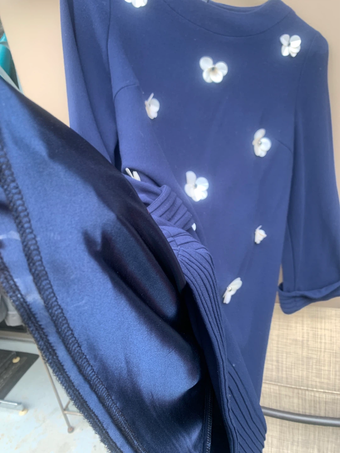 JOYCE  Navy Blue Dress with White Floral Appliqués - photo 4