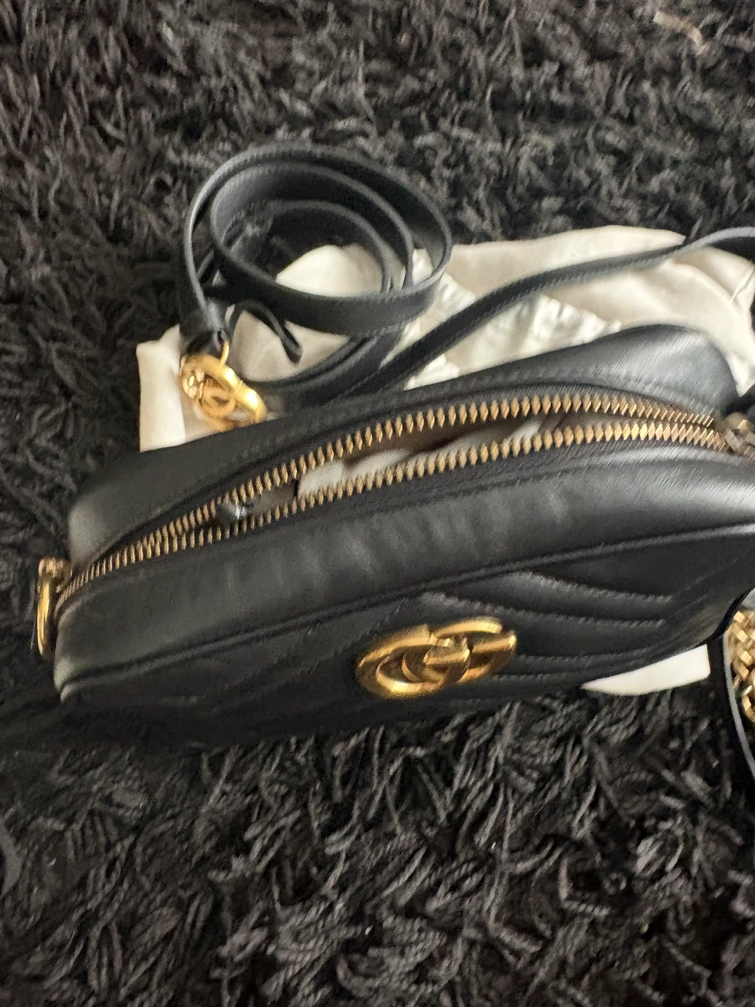 Gucci Black Leather Marmont Camera Bag - photo 3