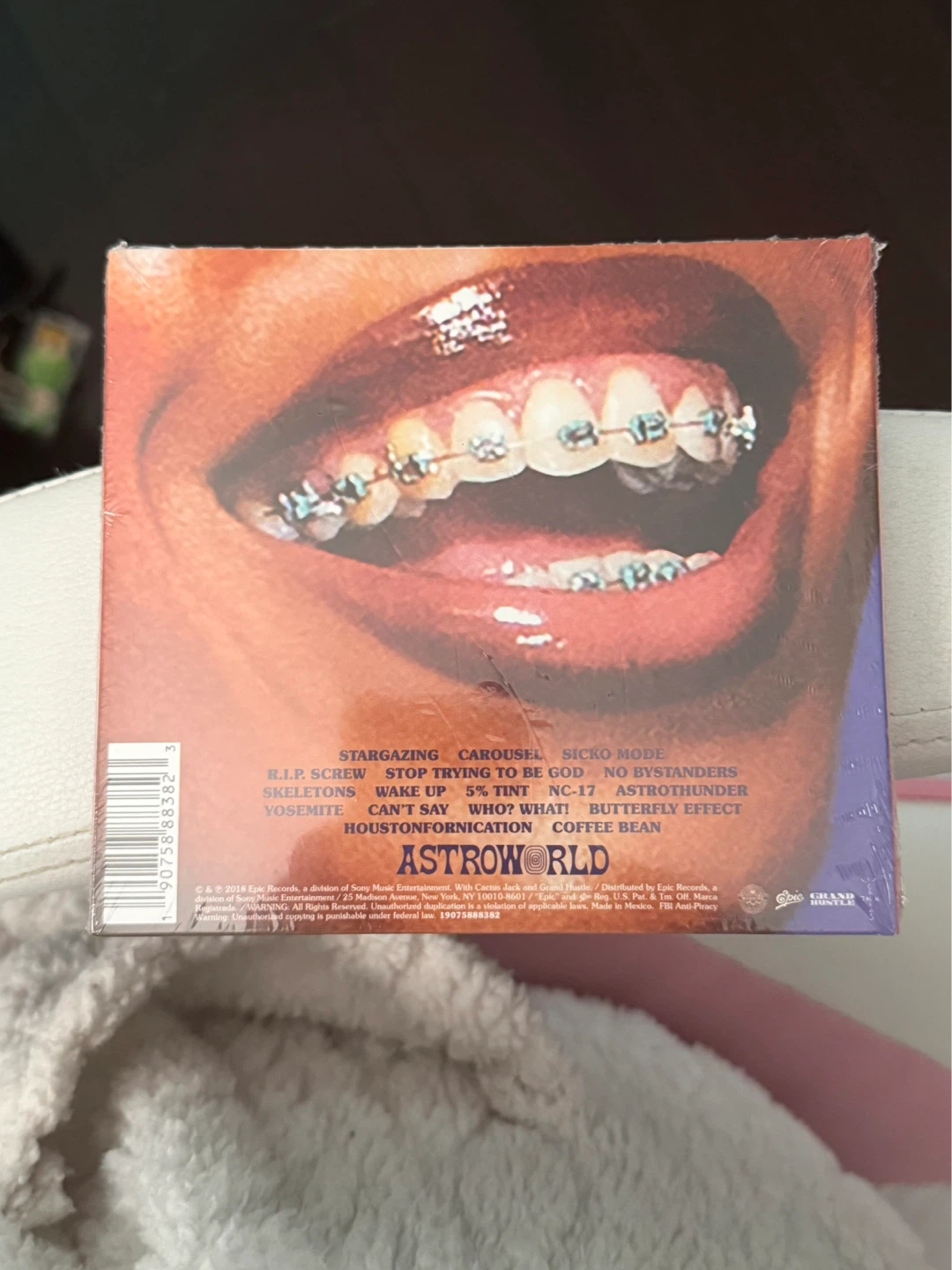 Travis Scott Astroworld Limited CD - photo 2