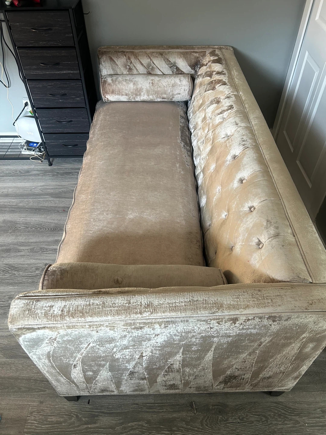 Tufted Velvet Sofa with Bolster Pillows