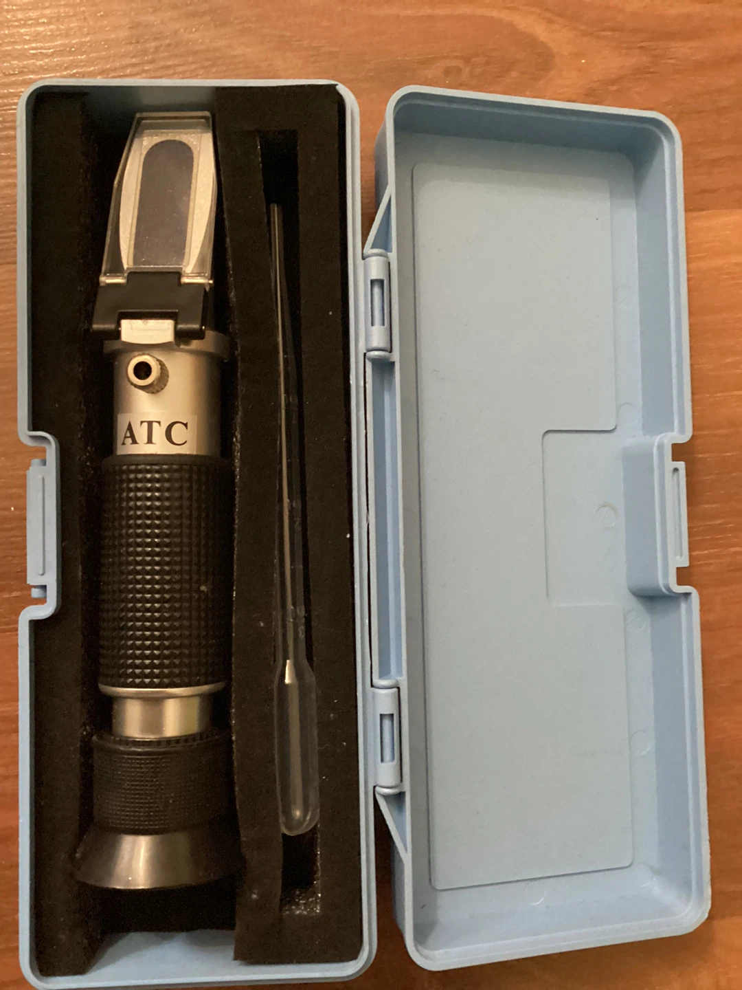 Portable Refractometer with ATC