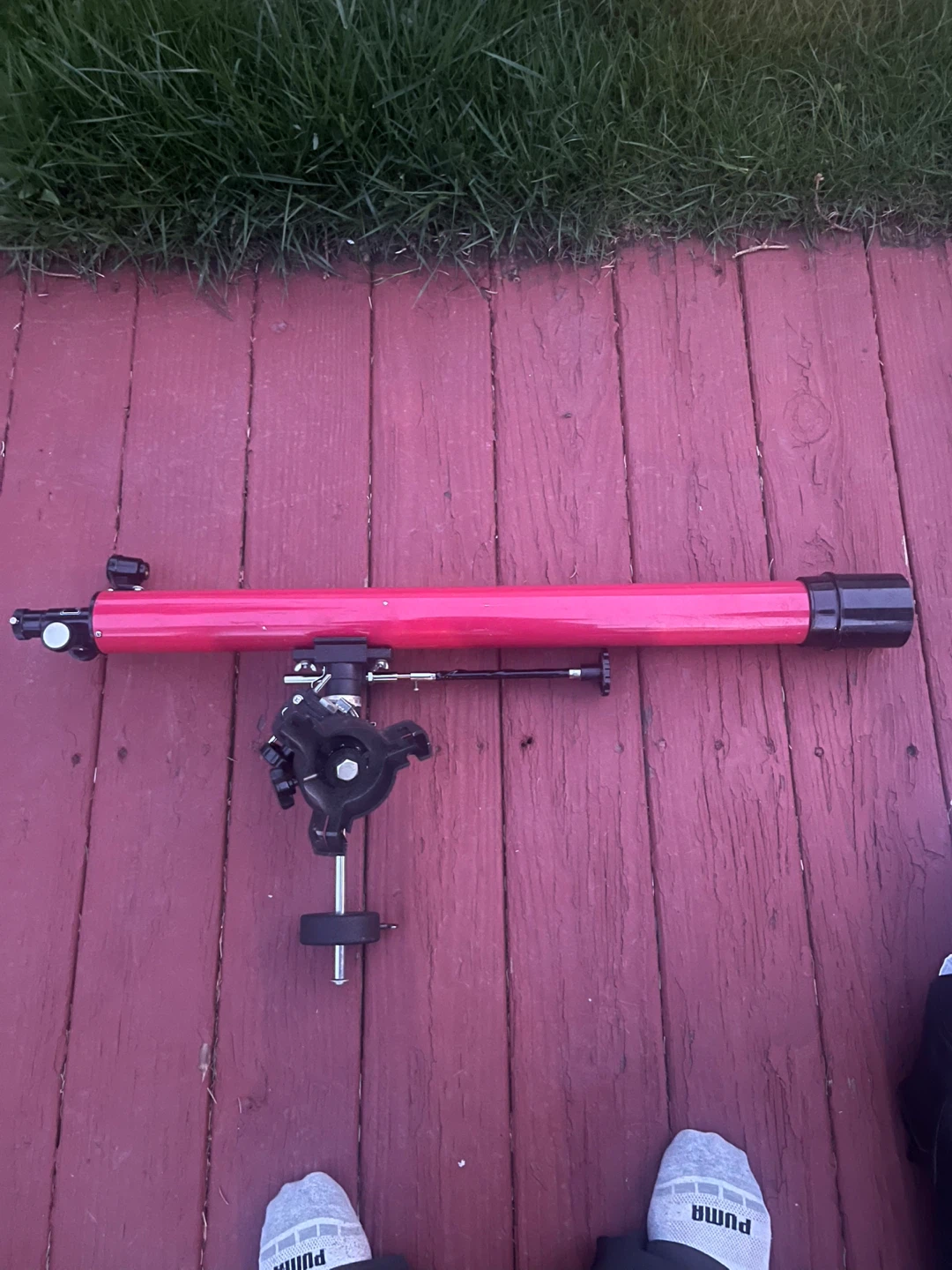Meco Red Telescope with Mount