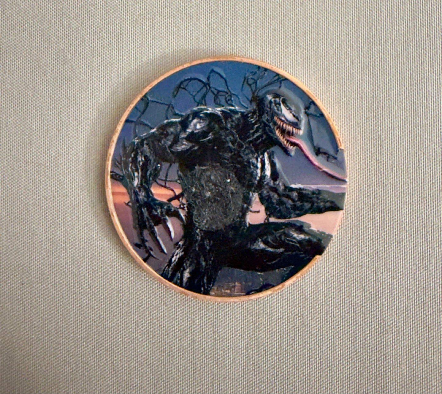 Spider-Man & Venom 1 Troy Ounce .999 Fine Copper Coin - photo 3