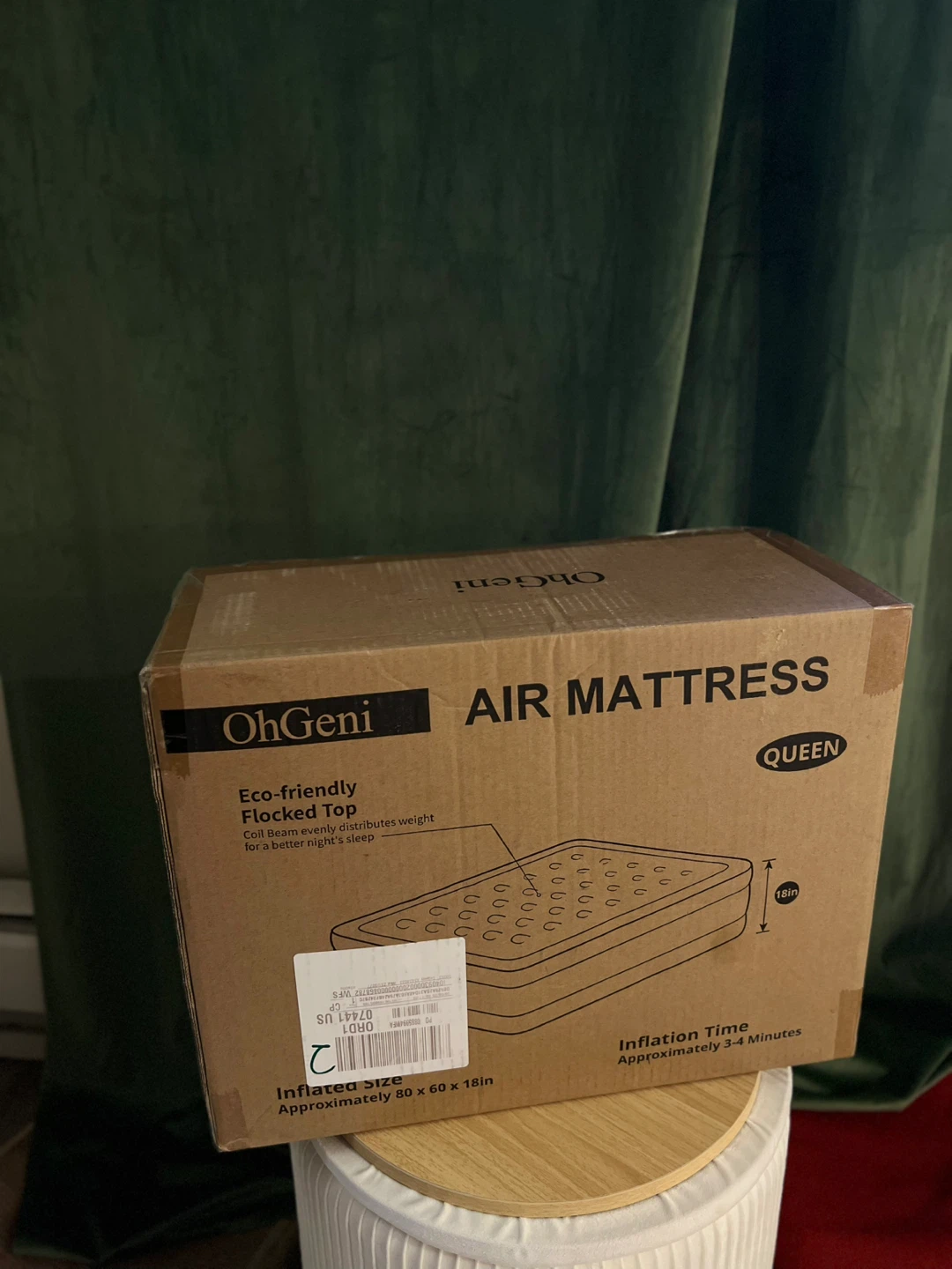 Queen Air Mattress with Built-in Pump - photo 3