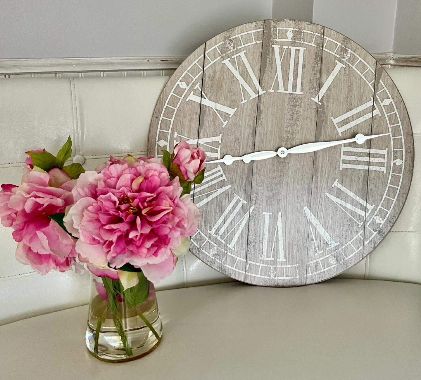 FARMHOUSE STYLE CLOCK