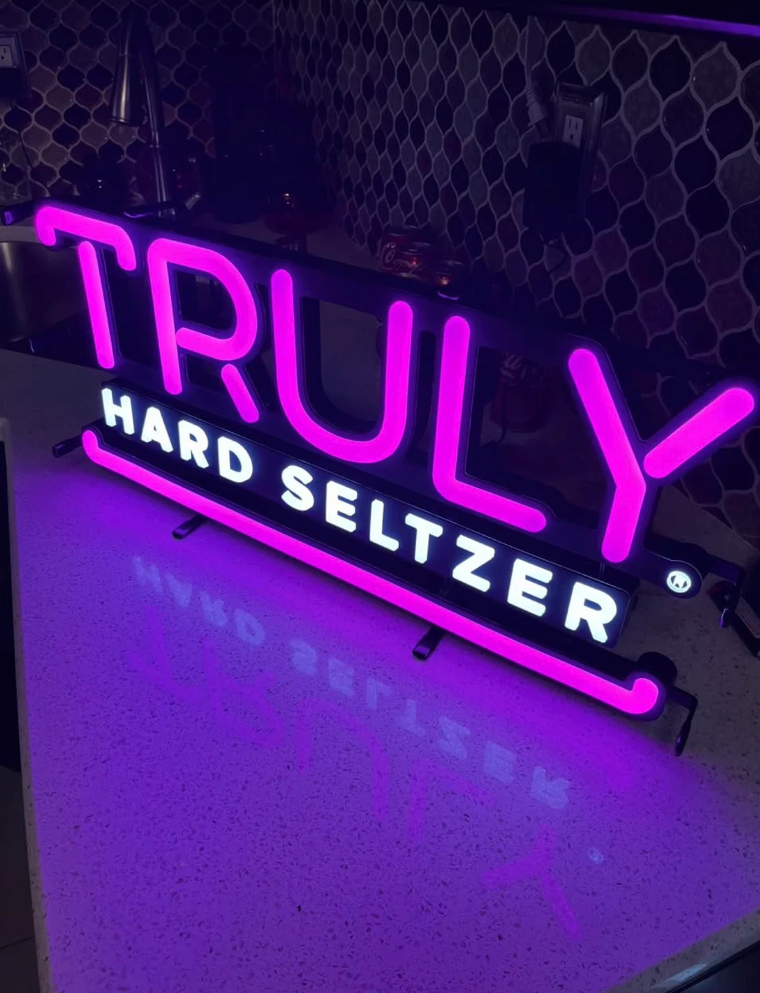 Truly Hard Seltzer LED Neon Sign - photo 5