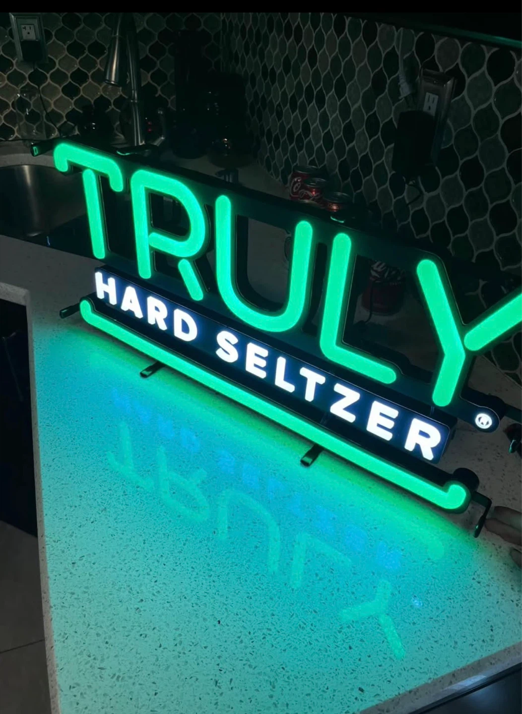 Truly Hard Seltzer LED Neon Sign - photo 4