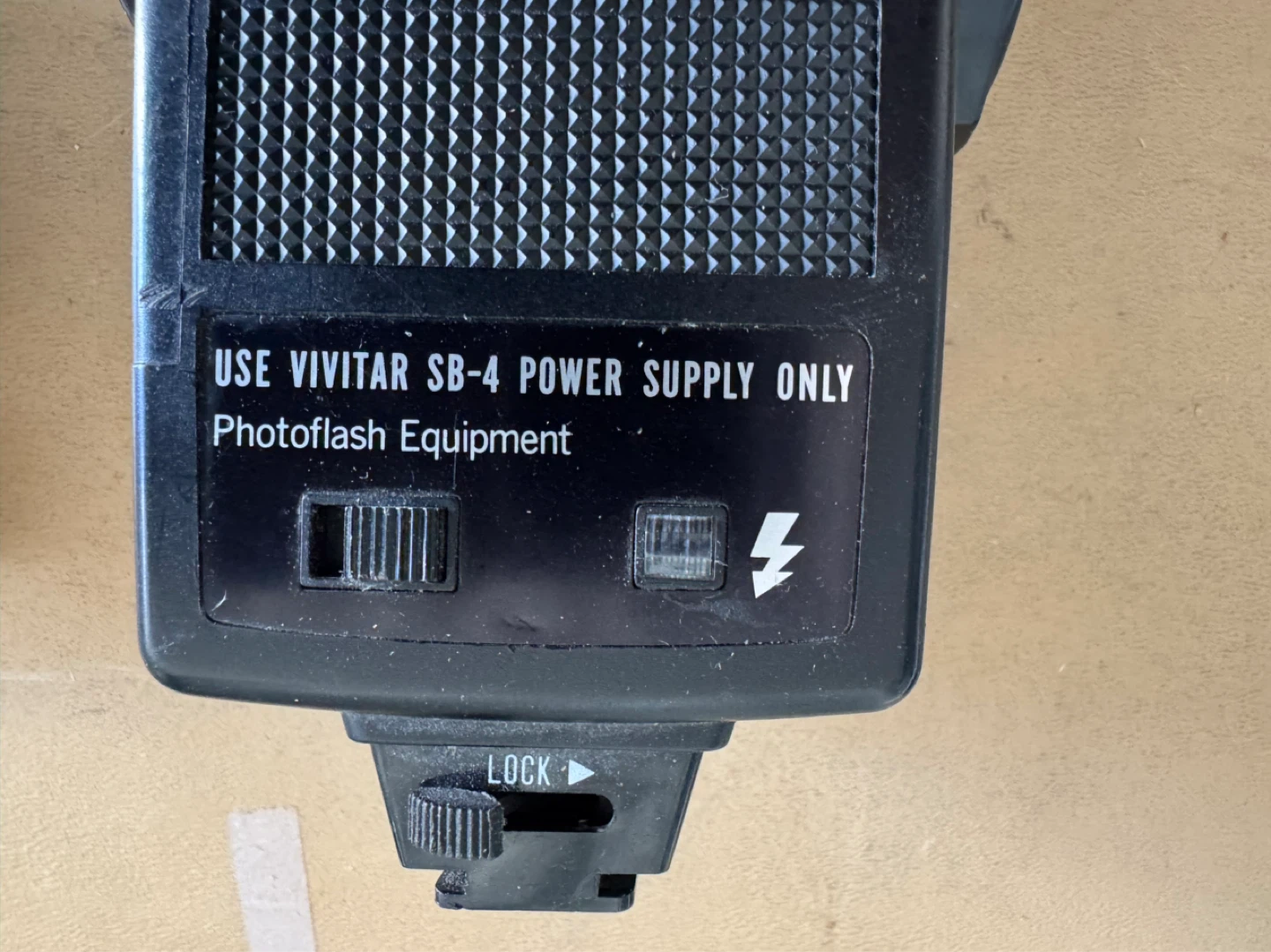 Vivitar 283 Auto Thyristor Photo Flash and Filters - photo 3