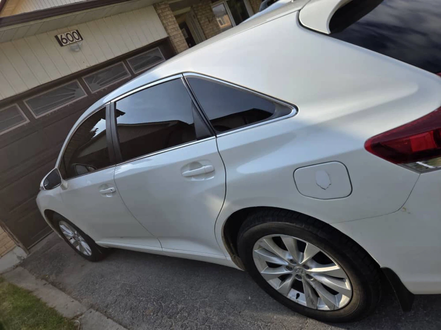 White Toyota Venza 2013 AWD - photo 4