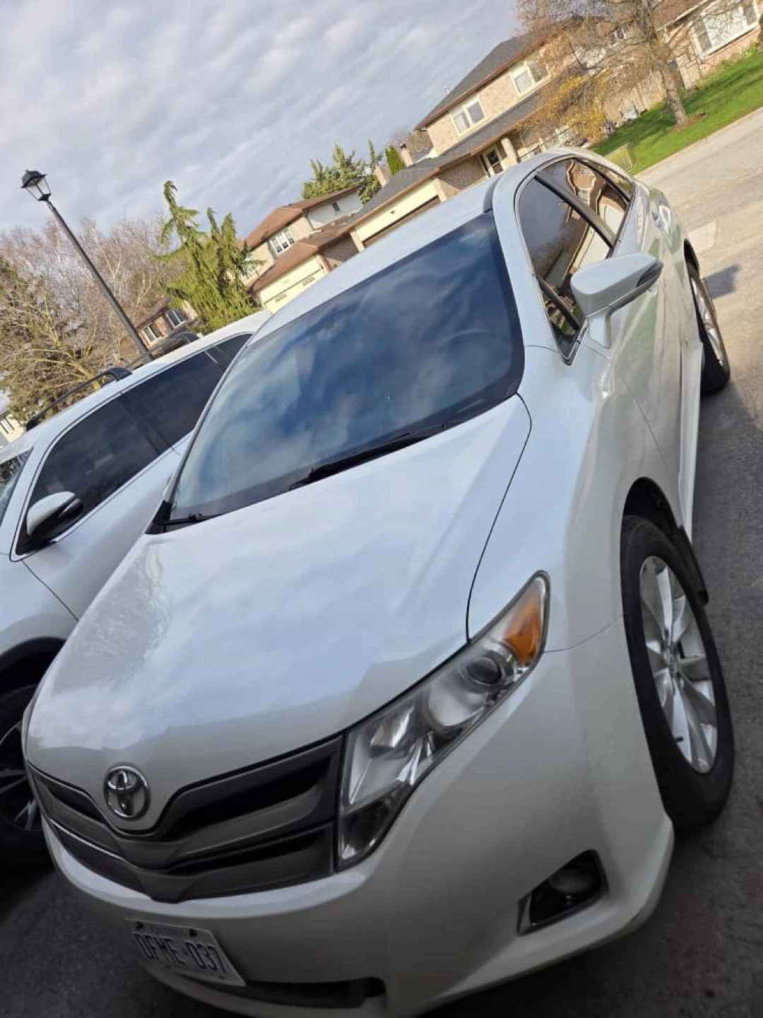 White Toyota Venza 2013 AWD