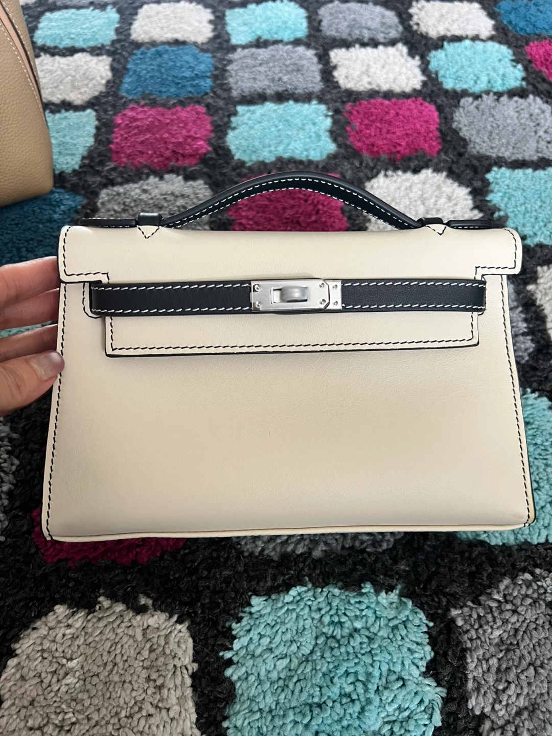 Designer Handbag Set - Tan and White - photo 2