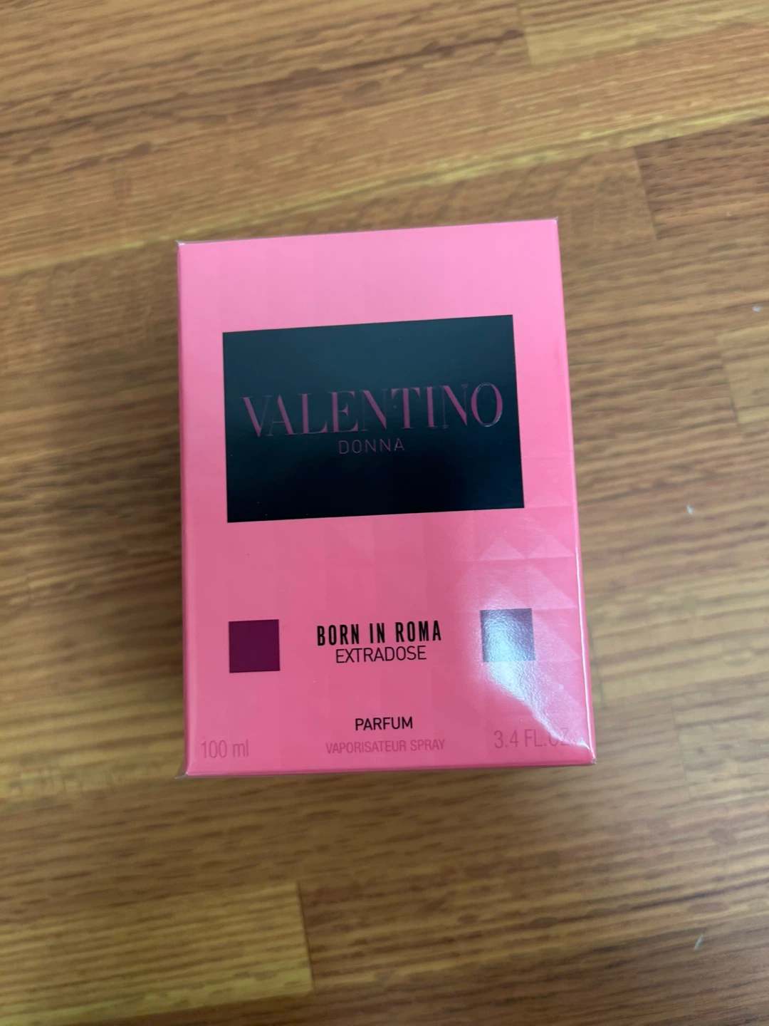 Valentino Donna Born In Roma Extradose Eau de Parfum 3.4 fl oz