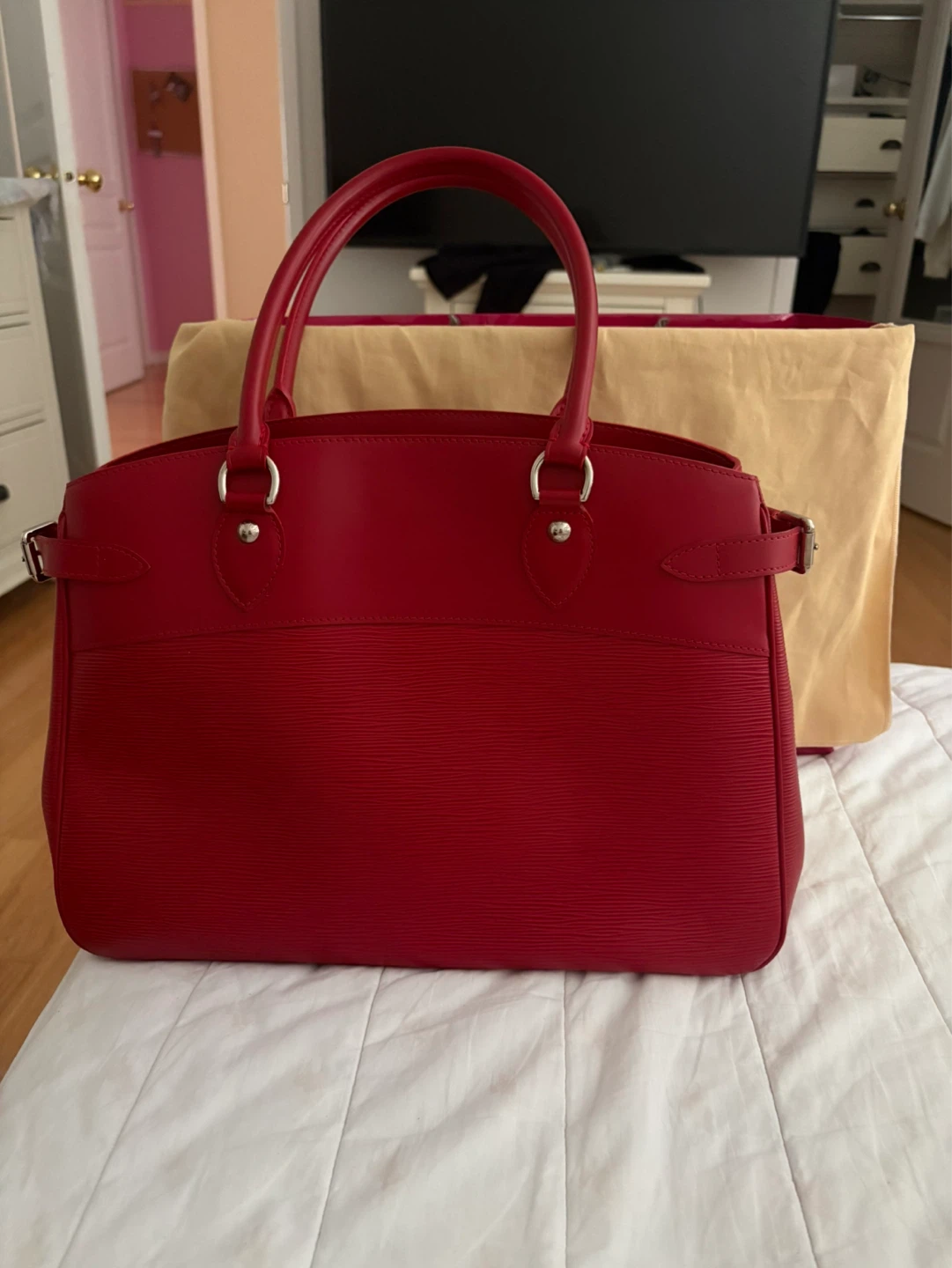 RARE Louis Vuitton Epi Leather Speedy Bag
