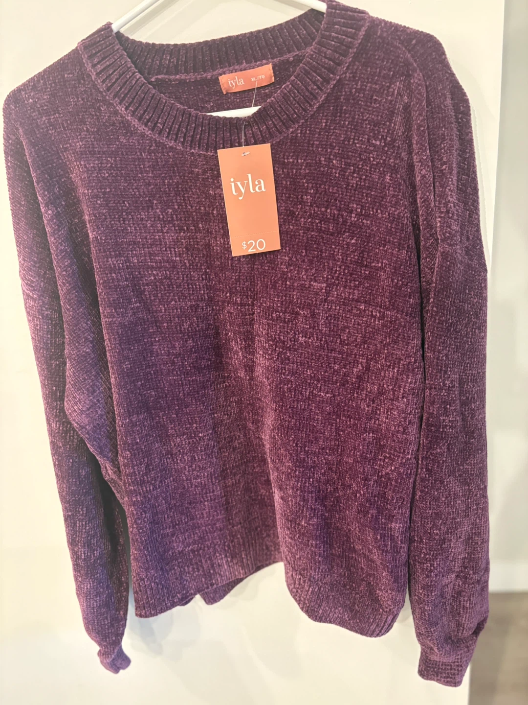 Iyla Women's Velour Crewneck Sweater - Purple - XL