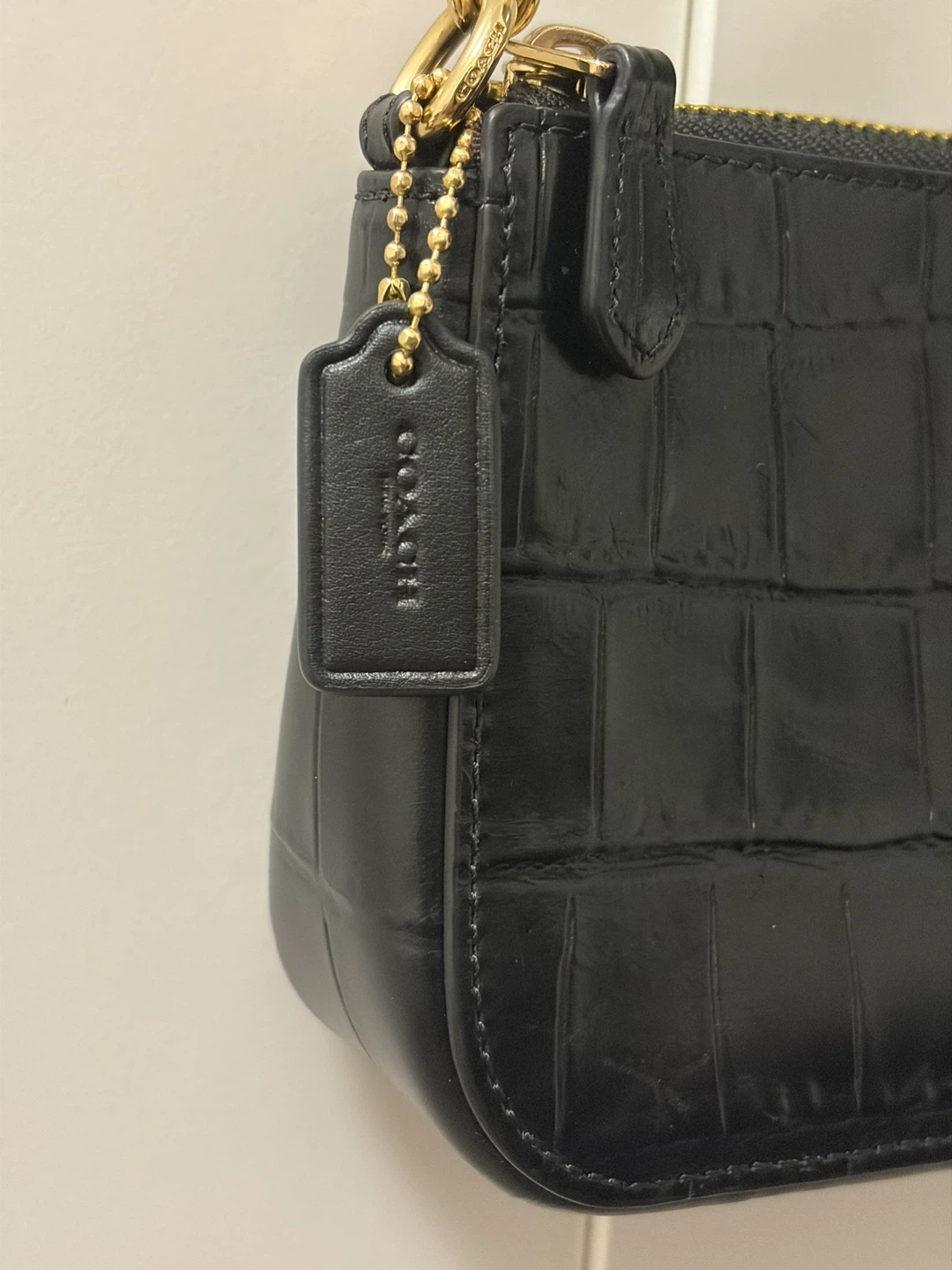Coach Black Embossed Leather Wristlet - photo 5