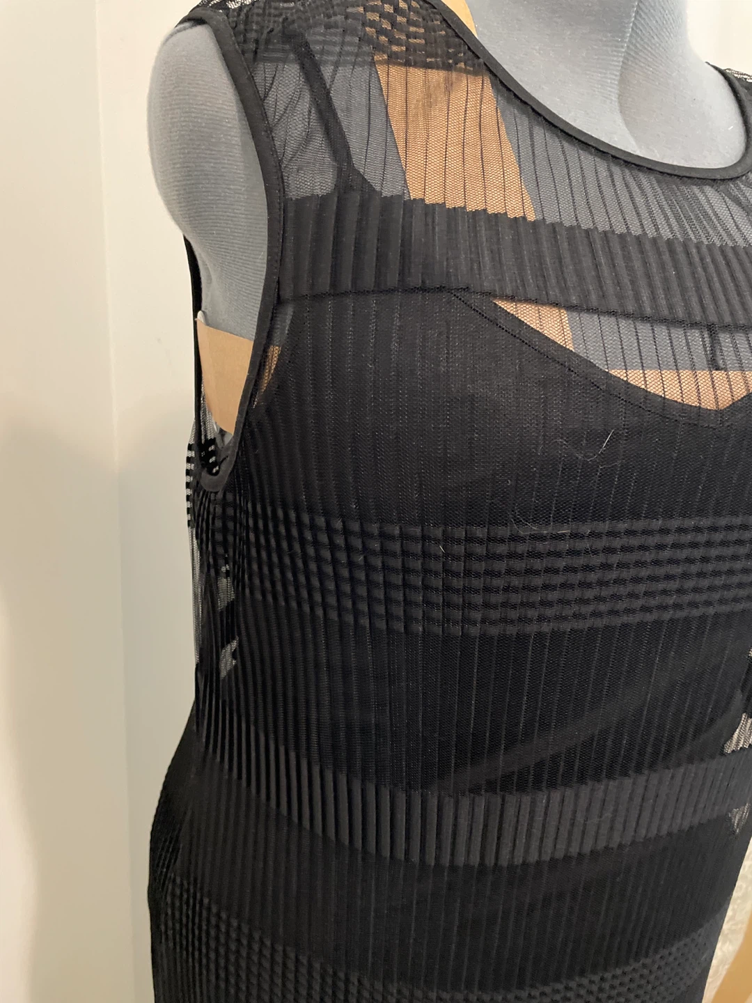 H&M Black Mesh Pleated Dress Size M - photo 2