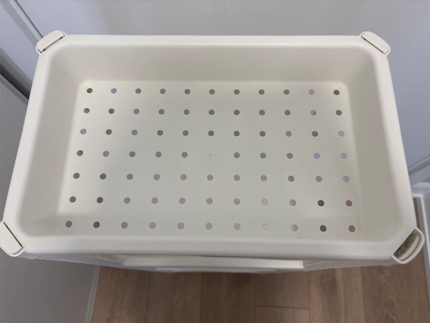 White 4-tier shelf - photo 2