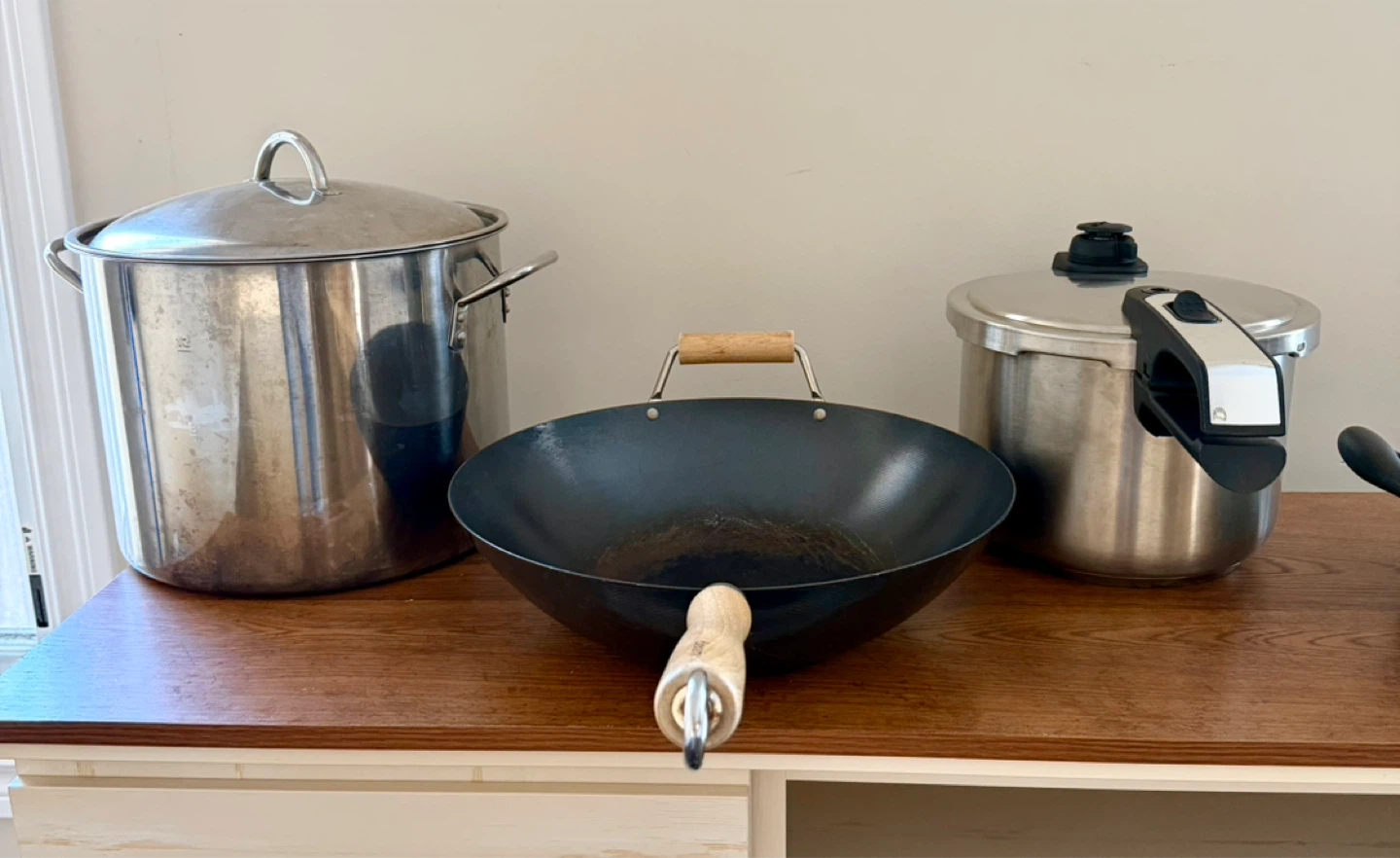 Assorted Kitchen Appliances - photo 2