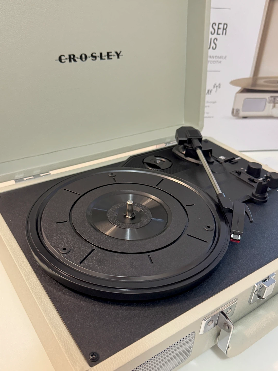 Crosley Cruiser Plus Turntable - Rare Dune Color - photo 5