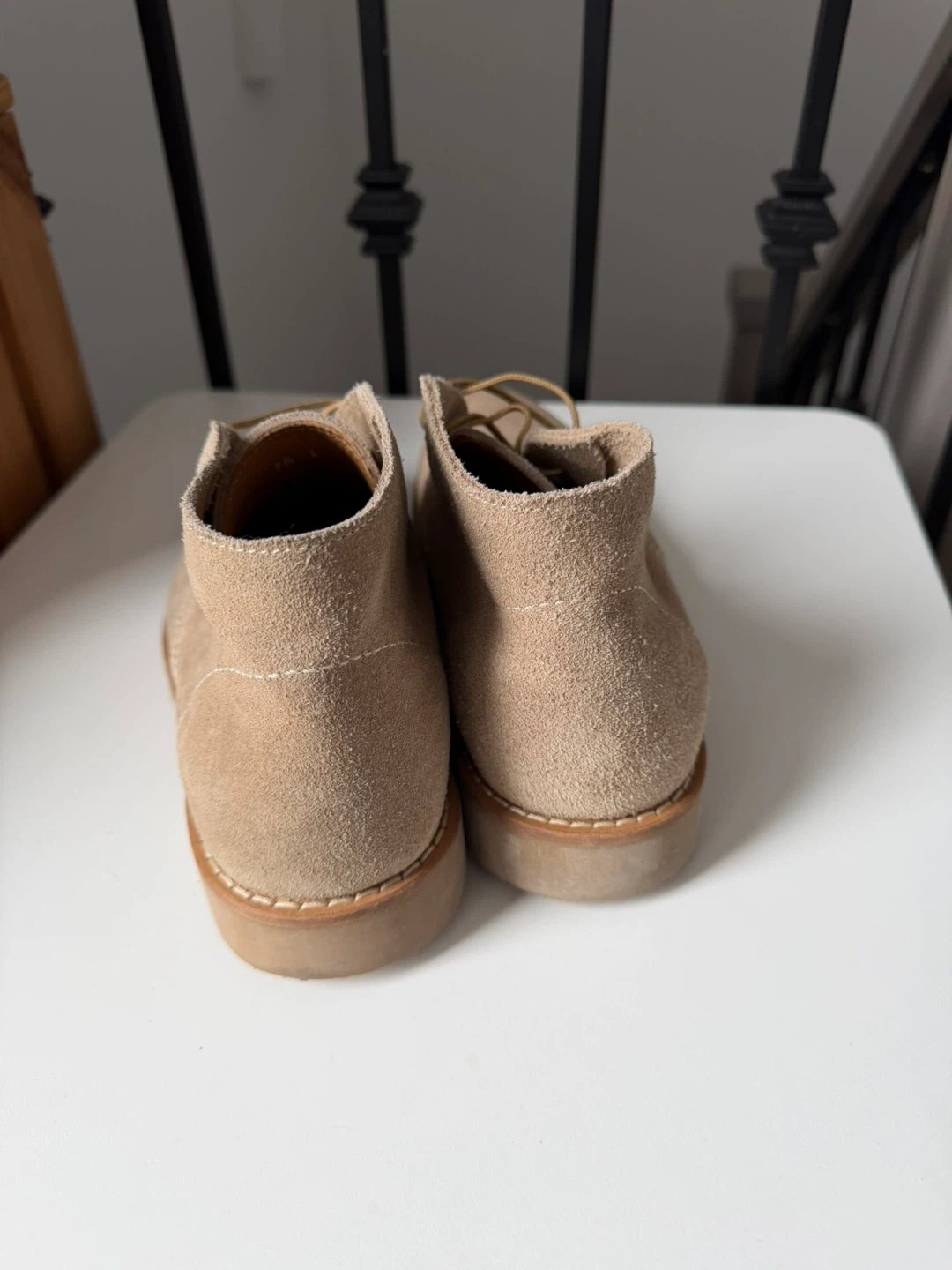 Roots Suede Desert Boots - Size 7.5 - photo 2
