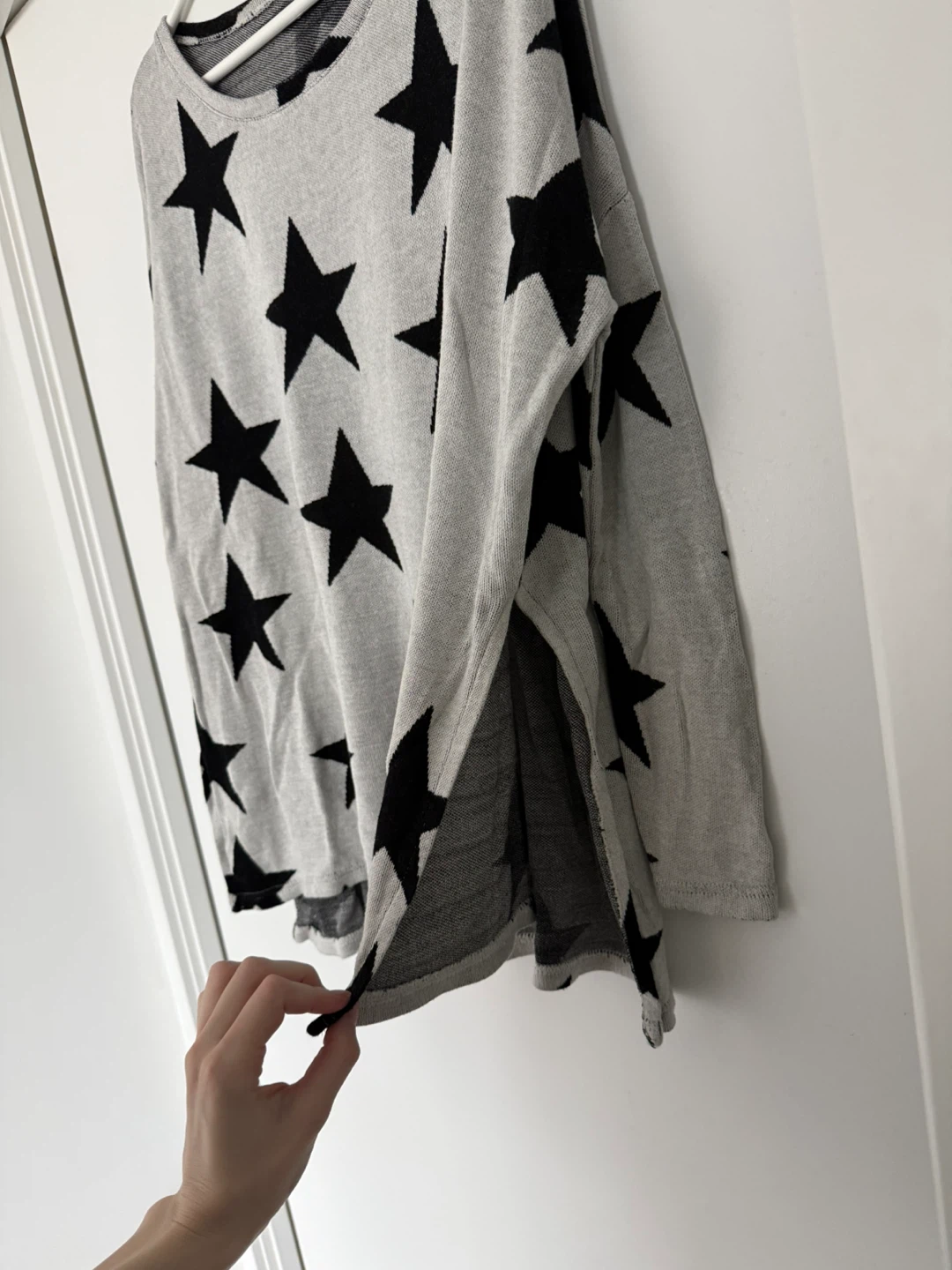 Star Print Sweater | Oversized fit, Size S - photo 2