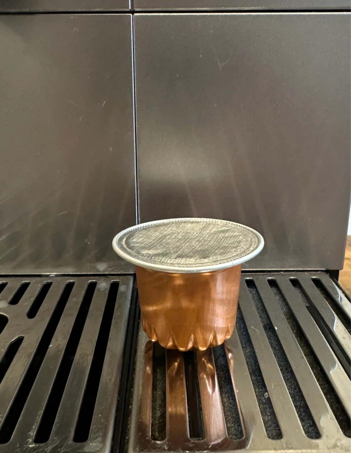 Nespresso De'Longhi  Espresso Machine - photo 4