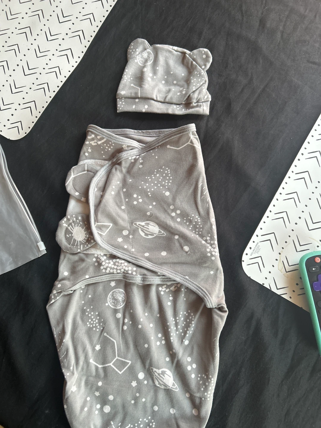 Baby Swaddle Set with Hat