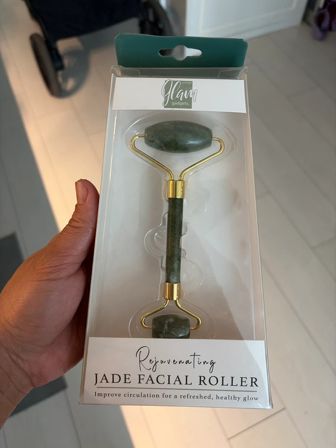 Glam Gadgets Jade Facial Roller