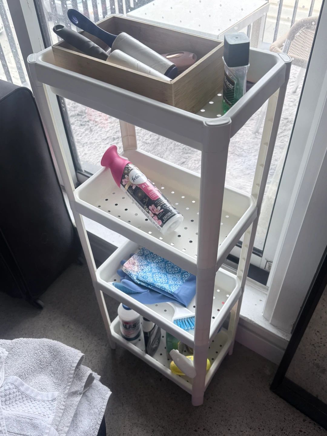 IKEA VESKEN Shelf Unit - White 🌱