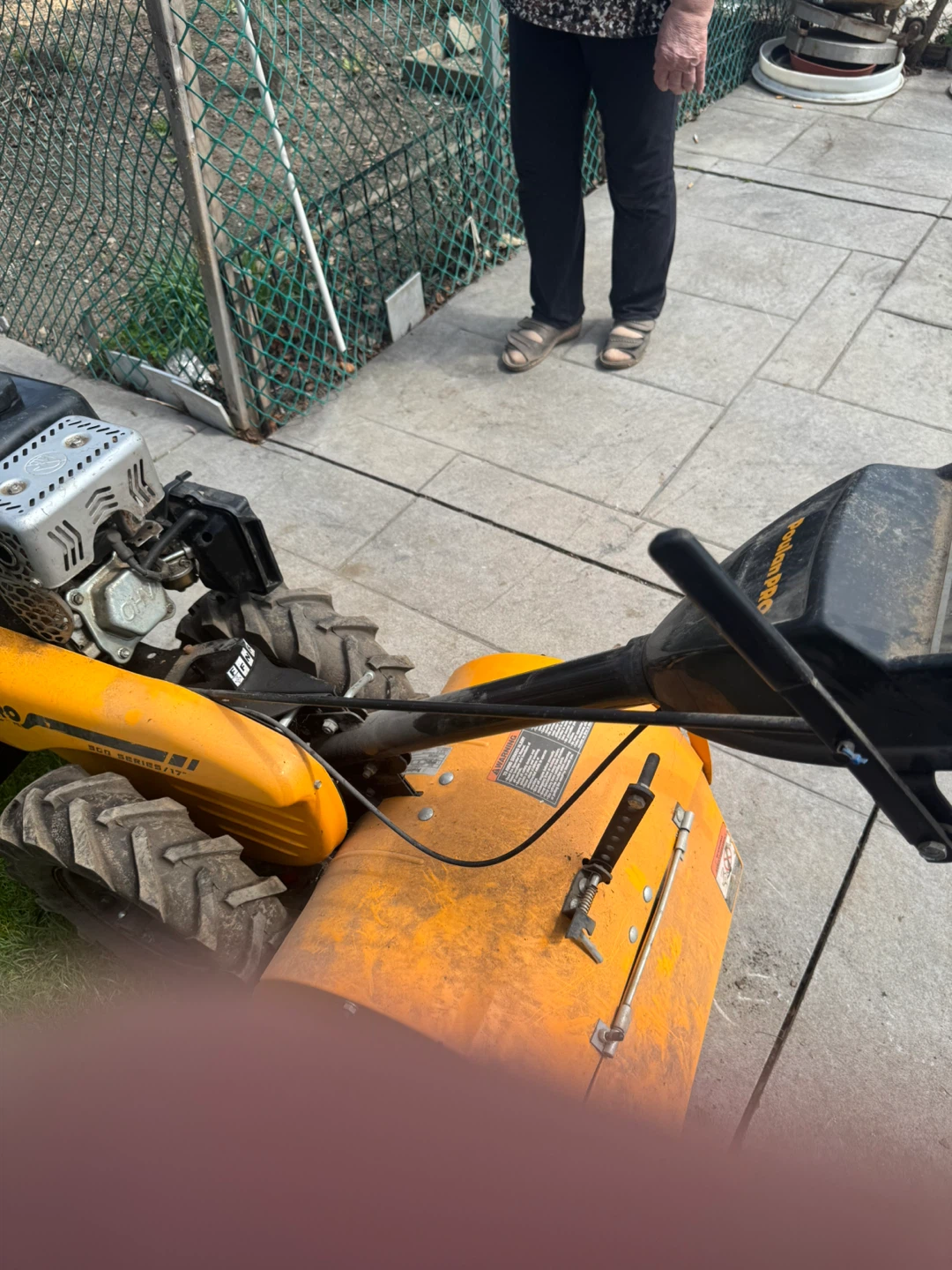 Poulan Pro Tiller - photo 2